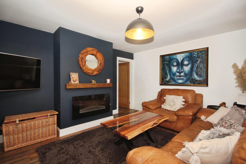 Briar Close, Leamington Spa, Warwickshire, CV32 photo 2