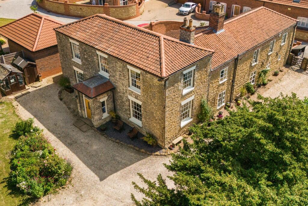 Main image of property: Prospect Farm House, Whitton Road, Alkborough, Scunthorpe, Lincolnshire, DN15