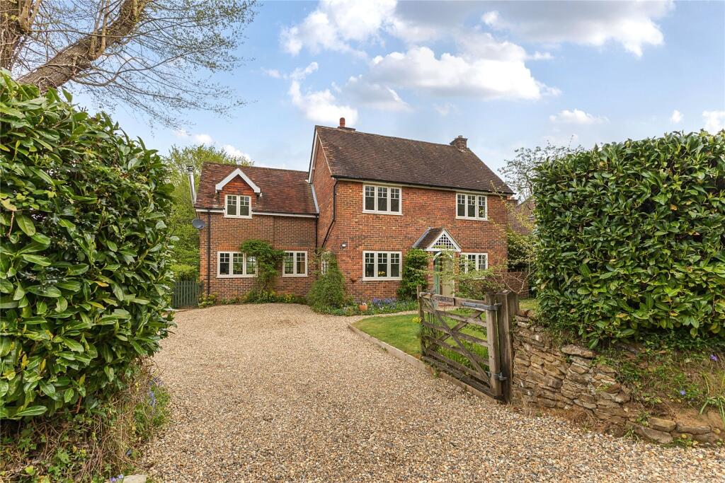 Main image of property: Green Lane, Churt, Farnham, Surrey, GU10