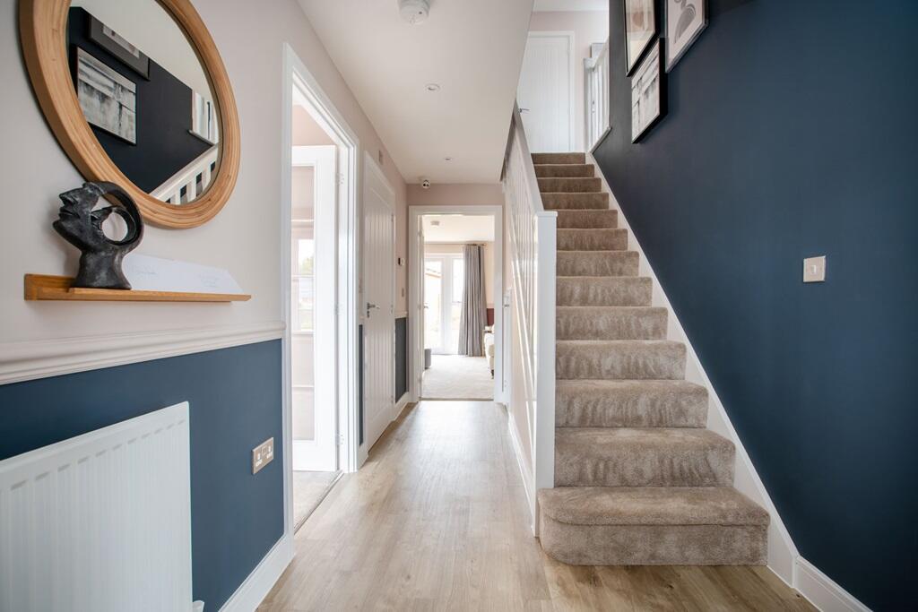 House in Coventry, Keresley Green, Keresley - View 2