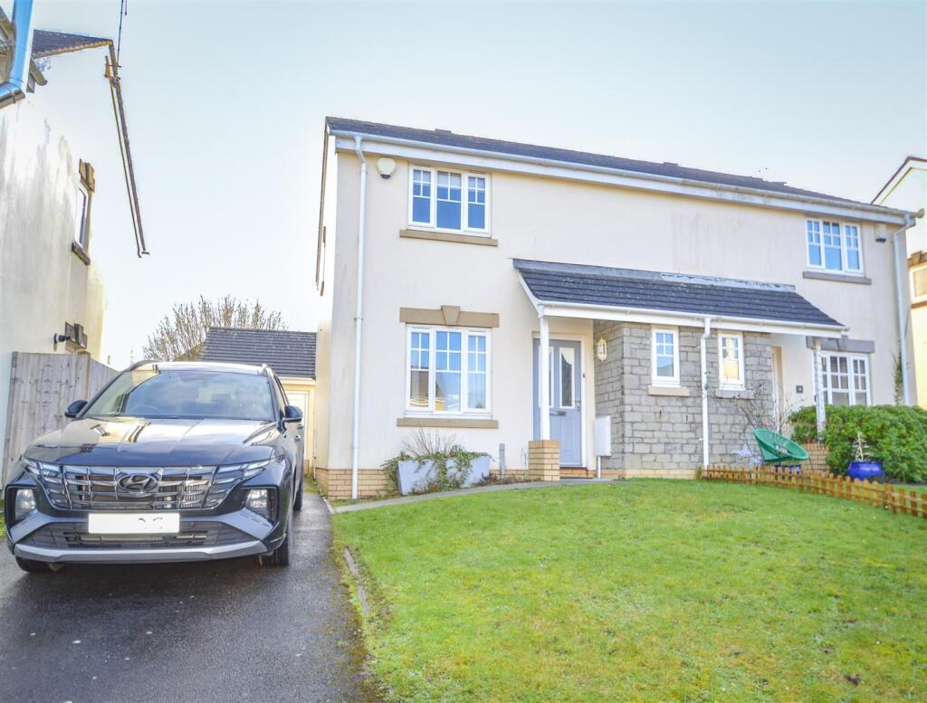 Main image of property: 9 Badgers Brook Close, Ystradowen, Cowbridge, CF71 7TY
