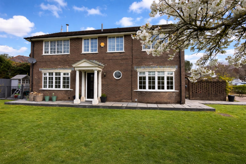 Main image of property: Maes Yr Helig, Aberdare