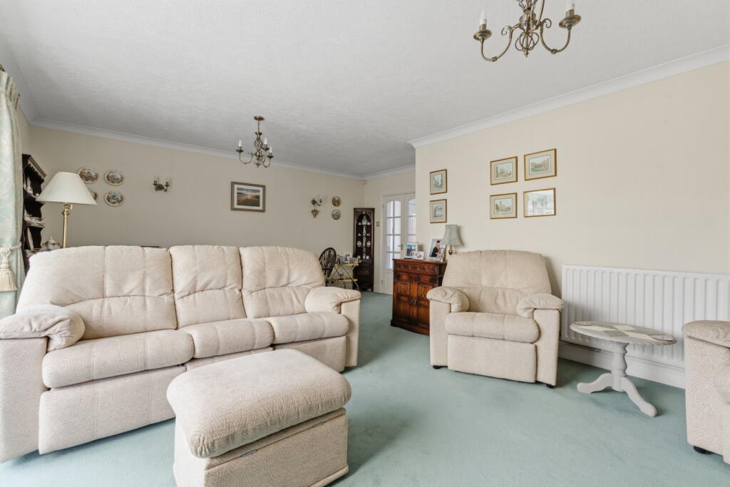 House in South Kesteven, Long Bennington - View 3