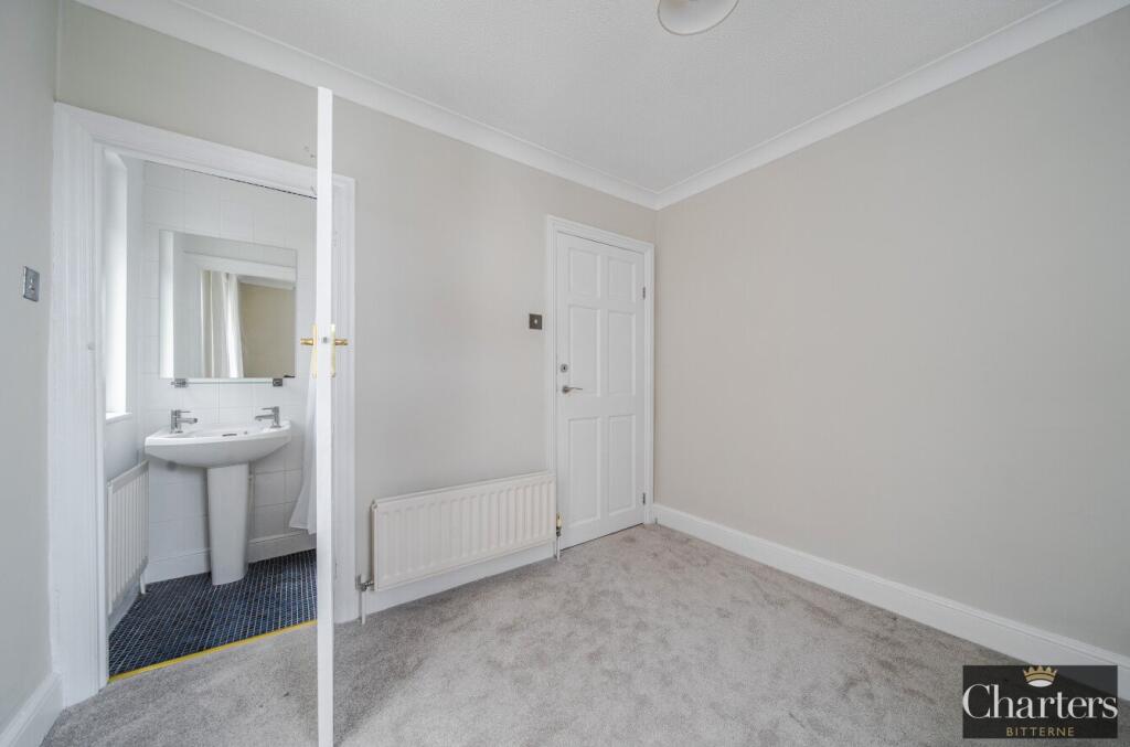 Apartment in Brighton - More