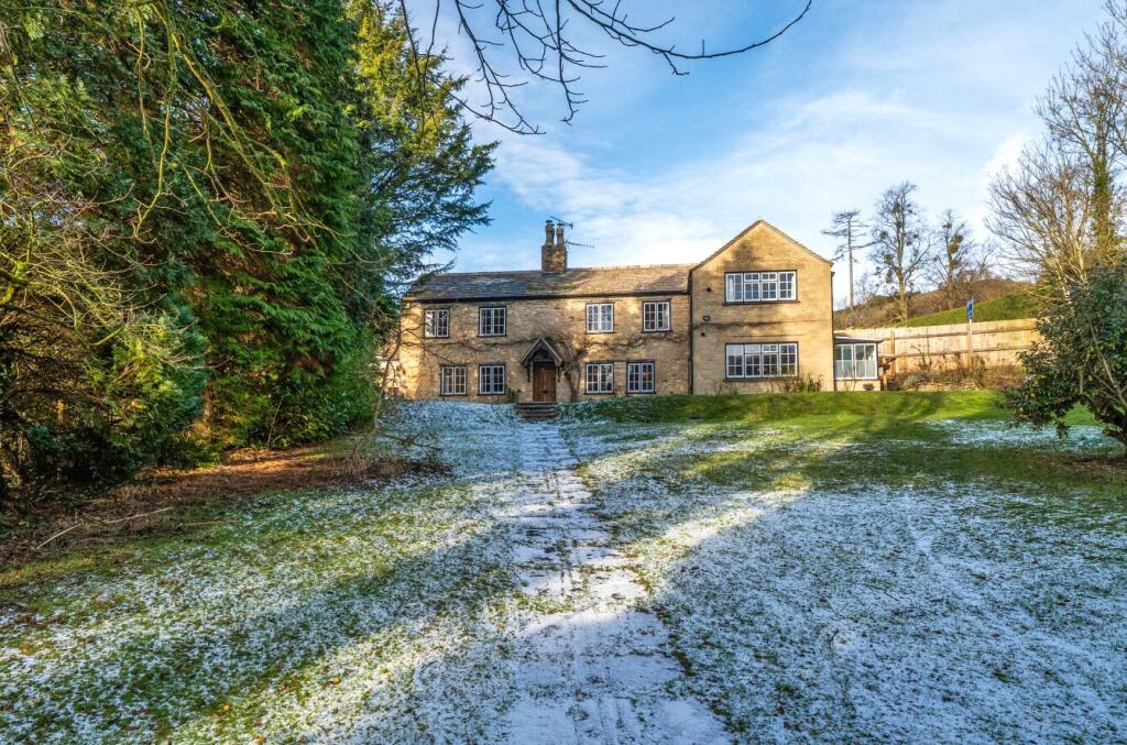 Main image of property: Holywell, Wotton-under-Edge, Gloucestershire, GL12