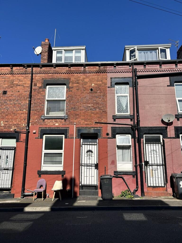 Main image of property: Clark Mount, Leeds