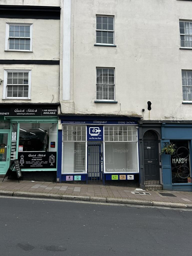 Main image of property: 124 Fore Street, Exeter, Devon, EX4 3JQ