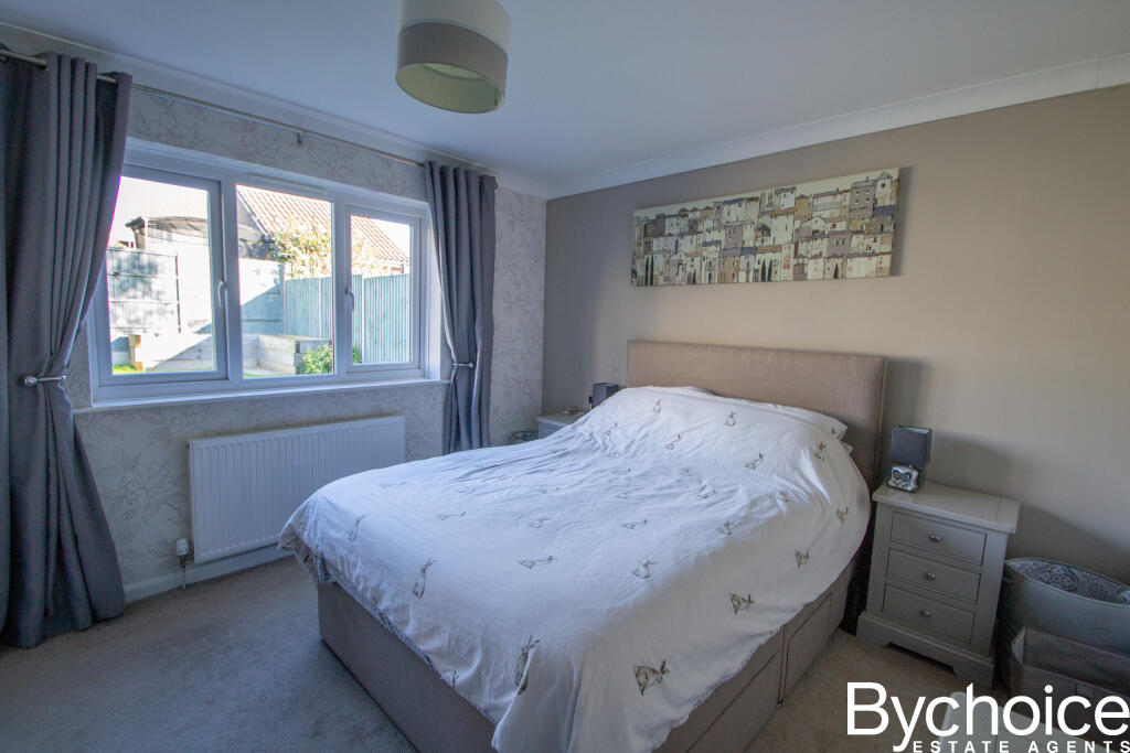 Hart Close, Haverhill photo 4