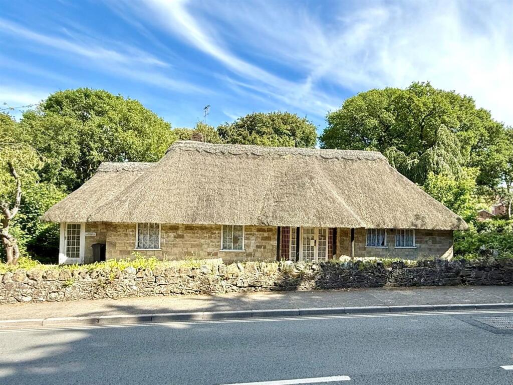 Main image of property: 8 Church Road