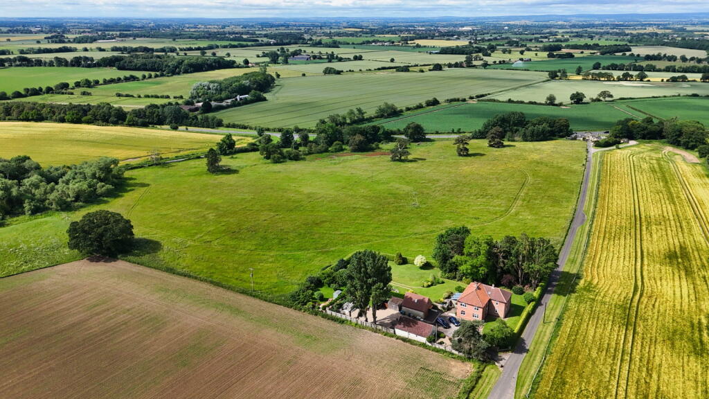 Lot 2: 13.29 Acres Approx of Grassland at Thirkleby, Thirsk - View 4