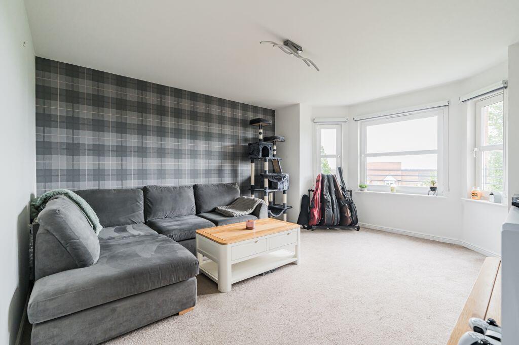 60/E Fieldfare View, Dunfermline, KY11 8FY - View 2