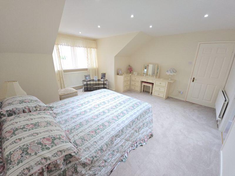 Carisbrooke, Beaufront Park, Bedlington photo 3