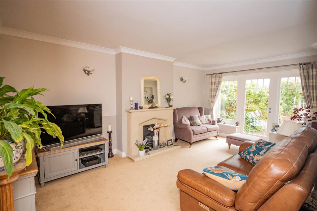 House in Bromsgrove, Worcestershire - View 4