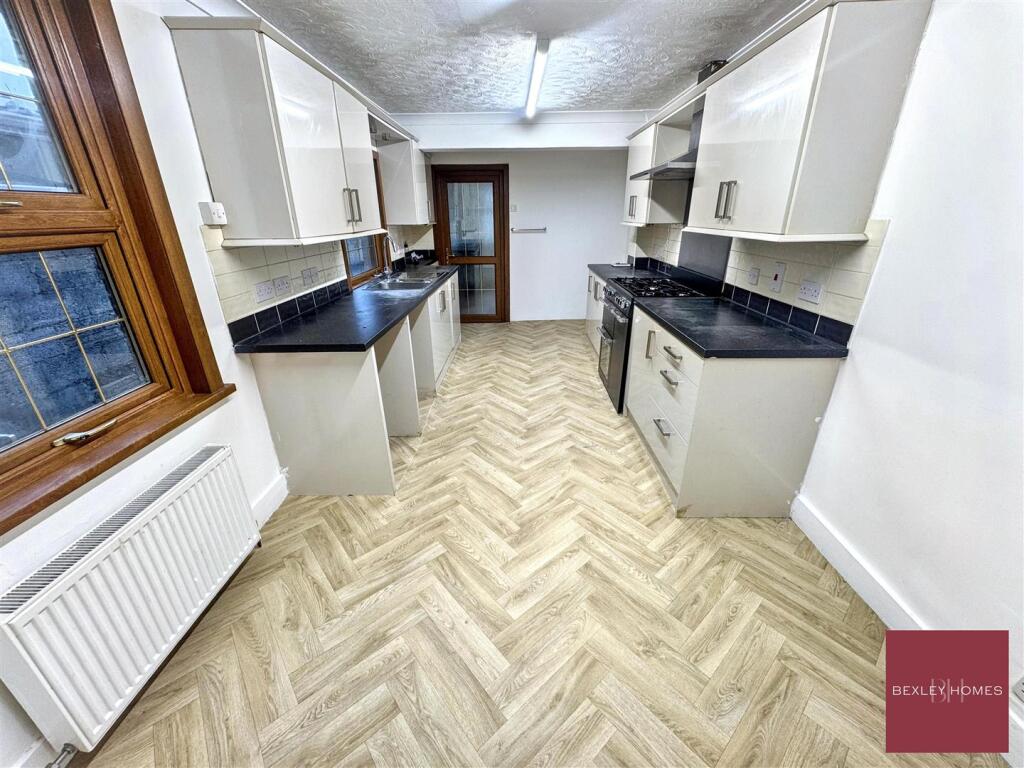 Main image of property: Old Road West, Gravesend