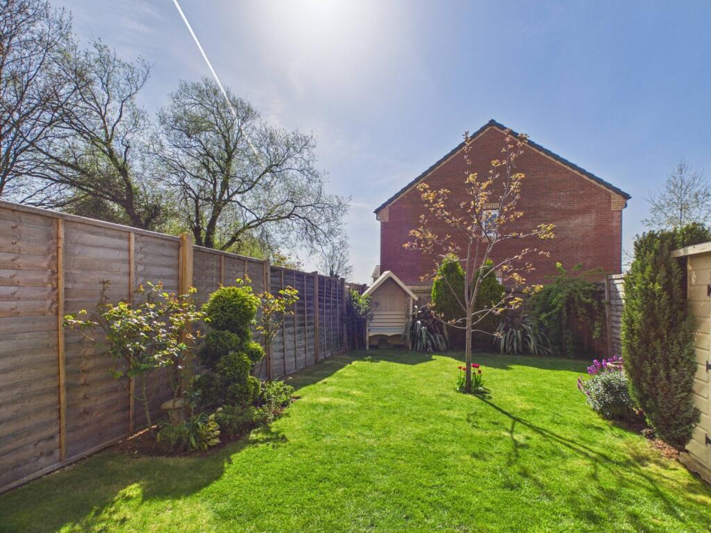 Mistley Close, Barleythorpe, Oakham, Leicestershire, LE15 photo 2