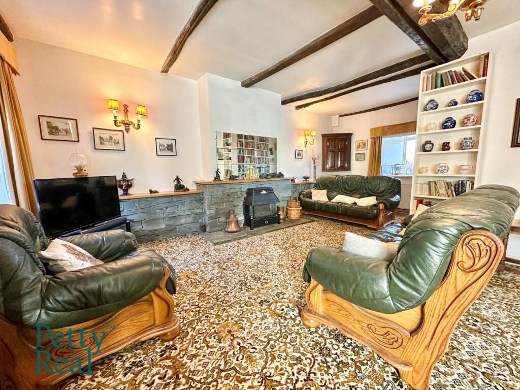 Lane Top, Winewall - View 3