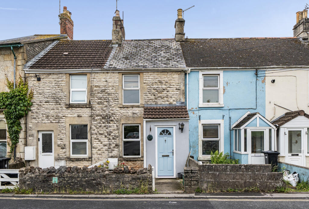 House in Midsomer Norton, Bath and North East Somerset - View 2