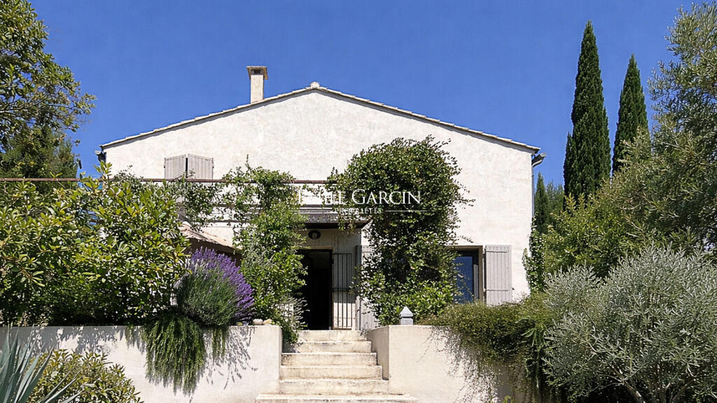 Main image of property: Languedoc-Roussillon, Gard, Villeneuve-Les-Avignon