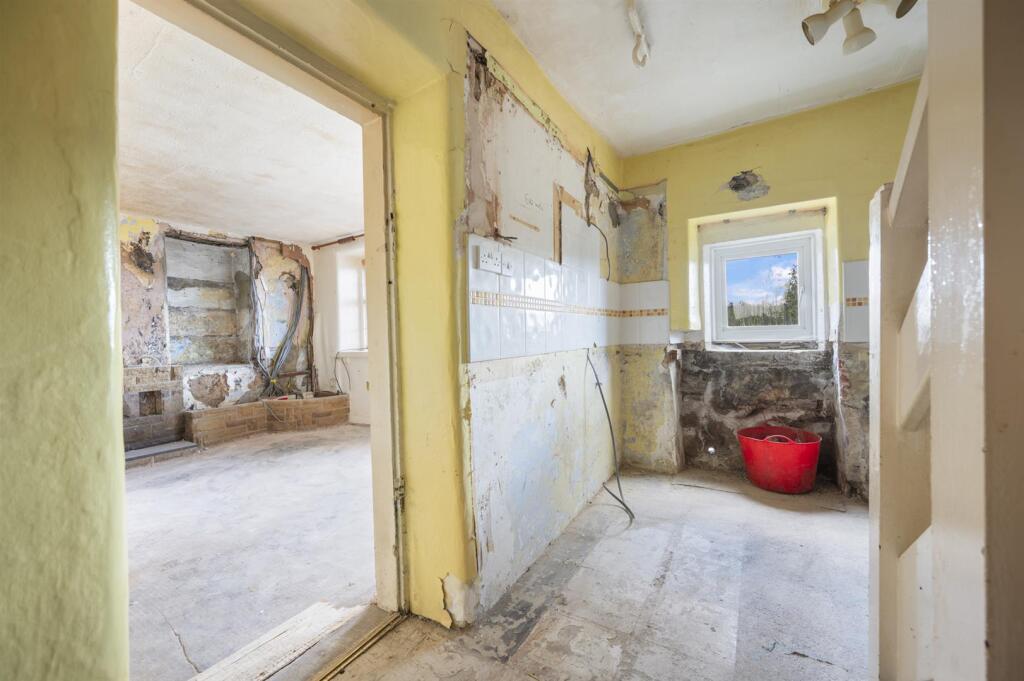 House in Derby - View 5