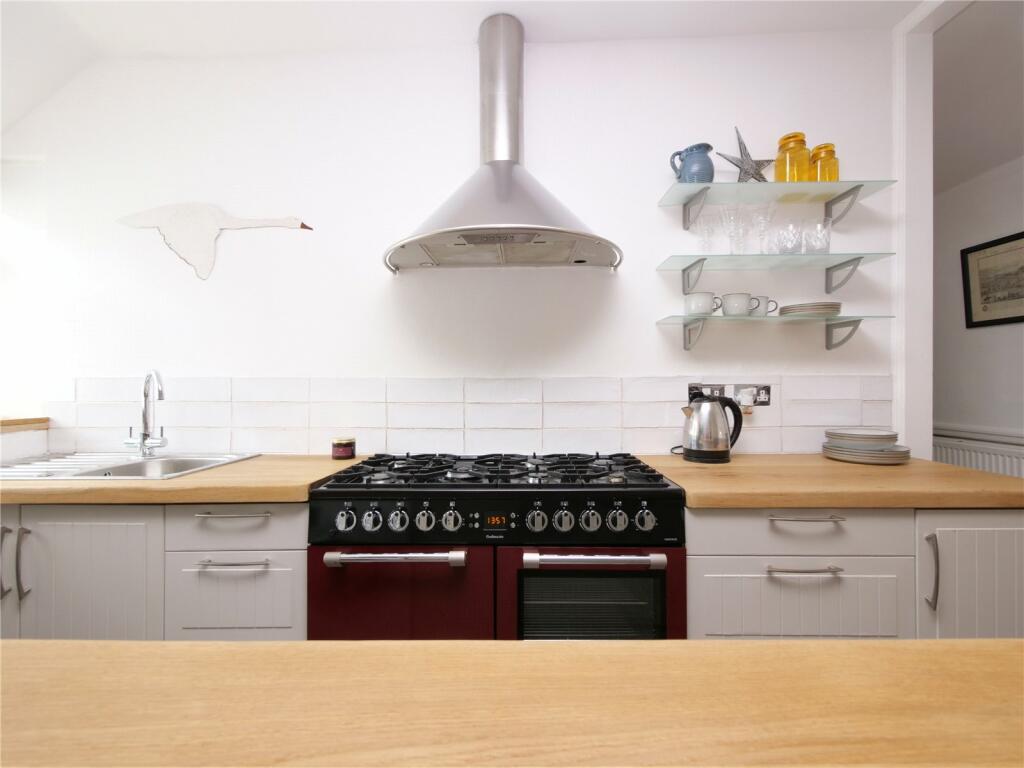 Additional image 3 of Stunning Two Bedroom Flat in Wells, Somerset