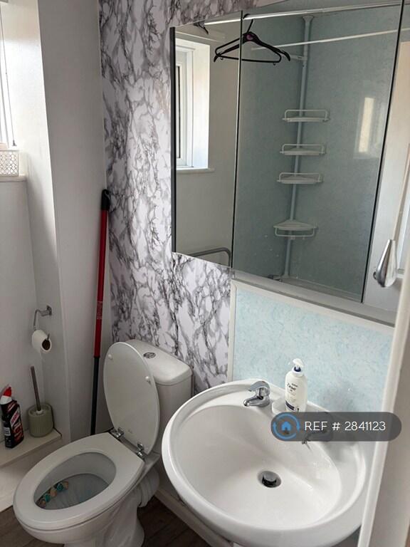 Additional image 10 of Ivel Court, Yeovil, BA21