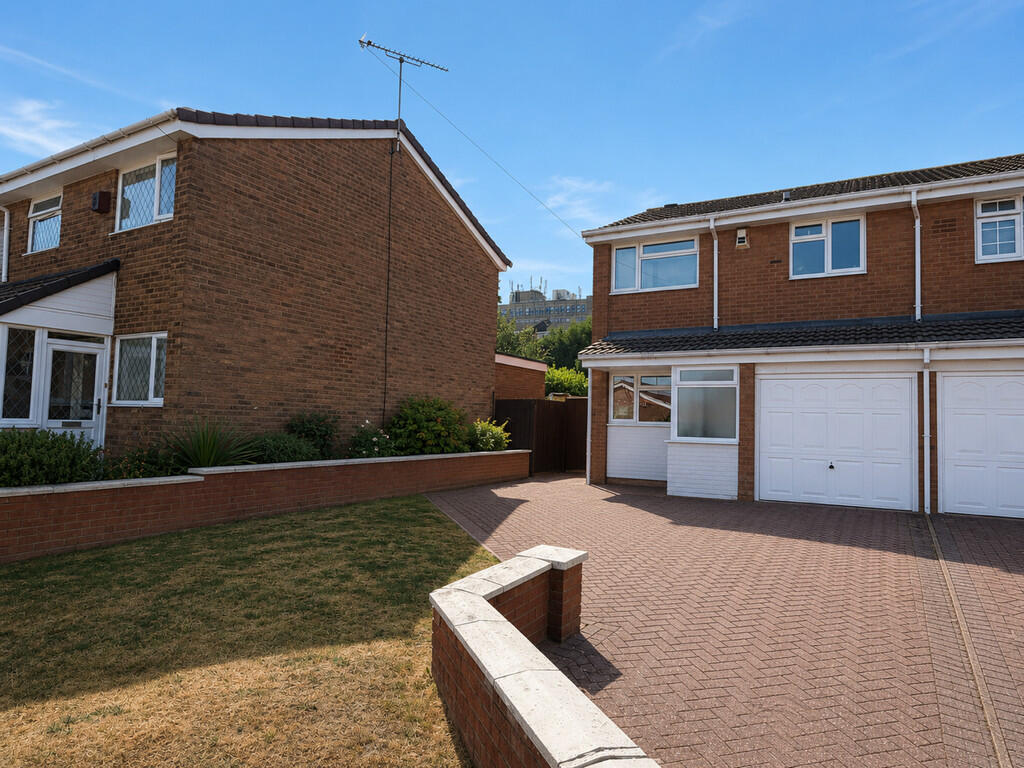 Main image of property: Kings Gardens, Bedworth
