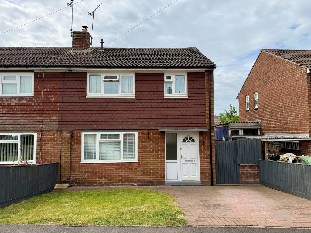 Main image of property: Sitwell Avenue, Long Itchington