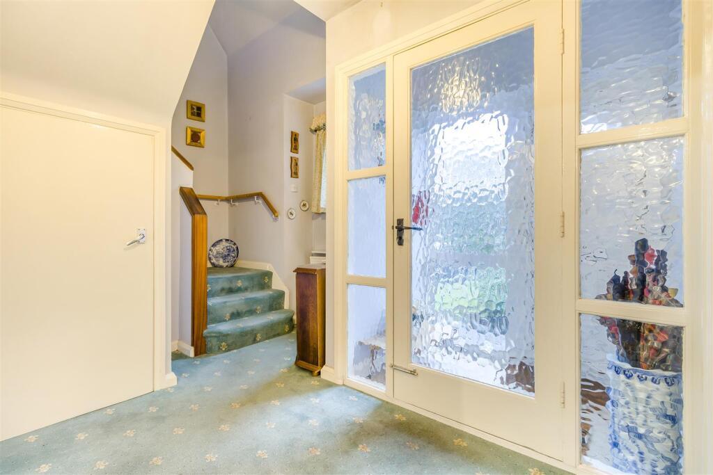 Chestnut Drive, Mansfield - View 5