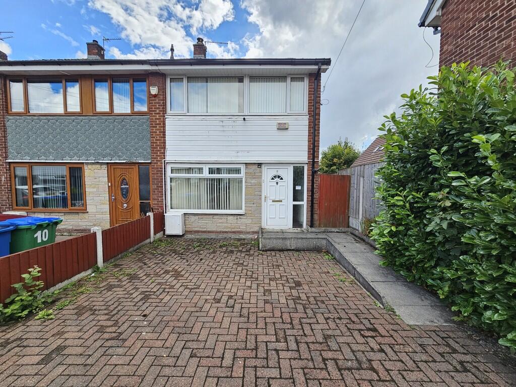 Main image of property: Lever Street, Heywood, OL10 4UX