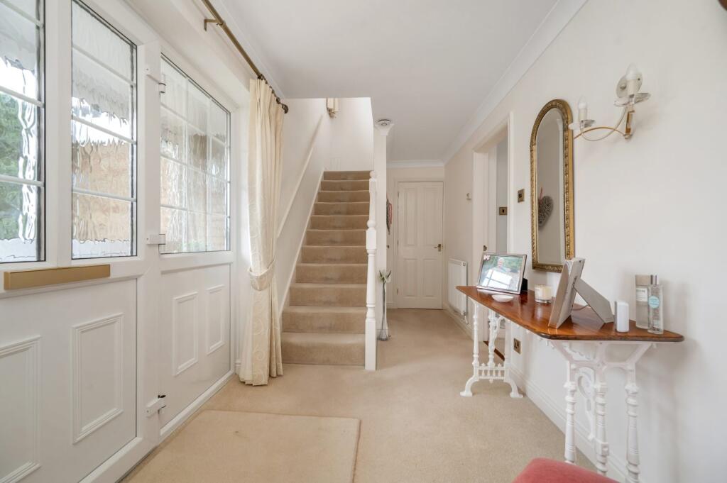 Cotswold Close, Melton Mowbray photo 4