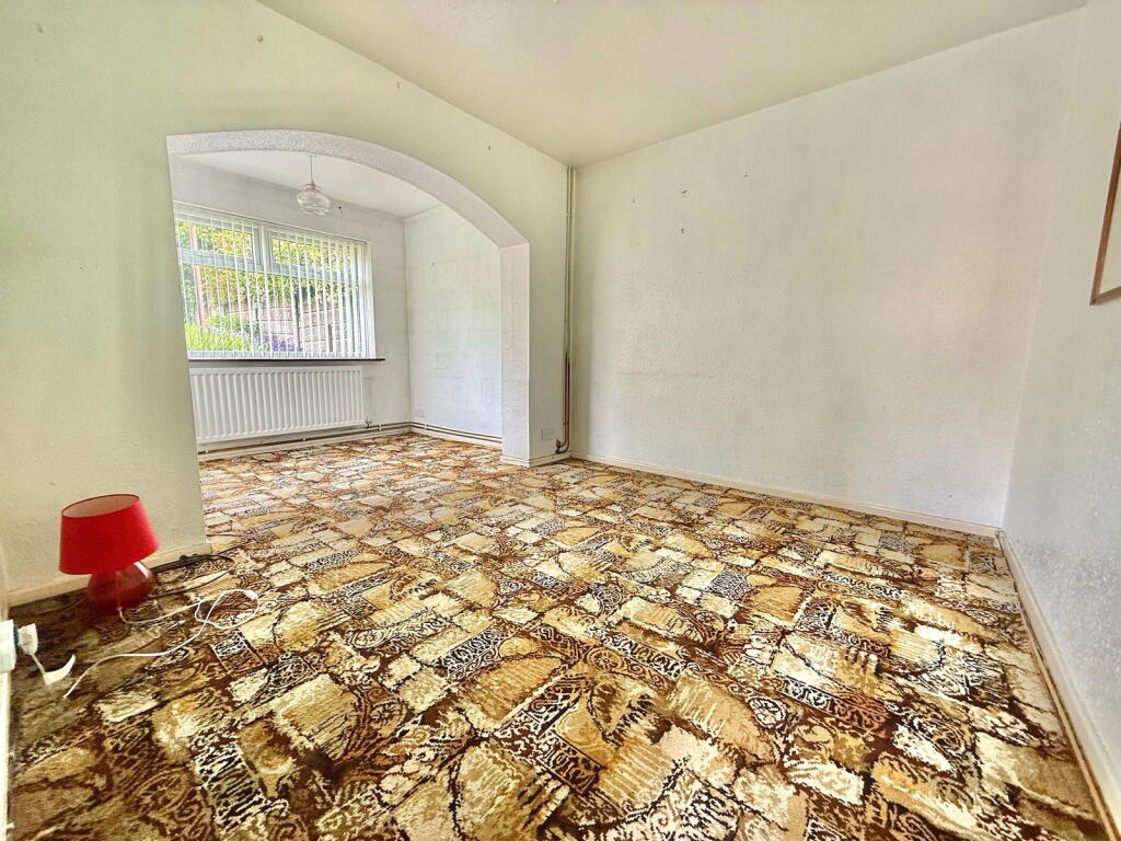 Keats Close, The Straits, Lower Gornal photo 5