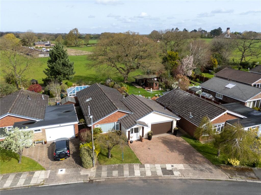 Main image of property: Whitegates Crescent, Willaston, Neston