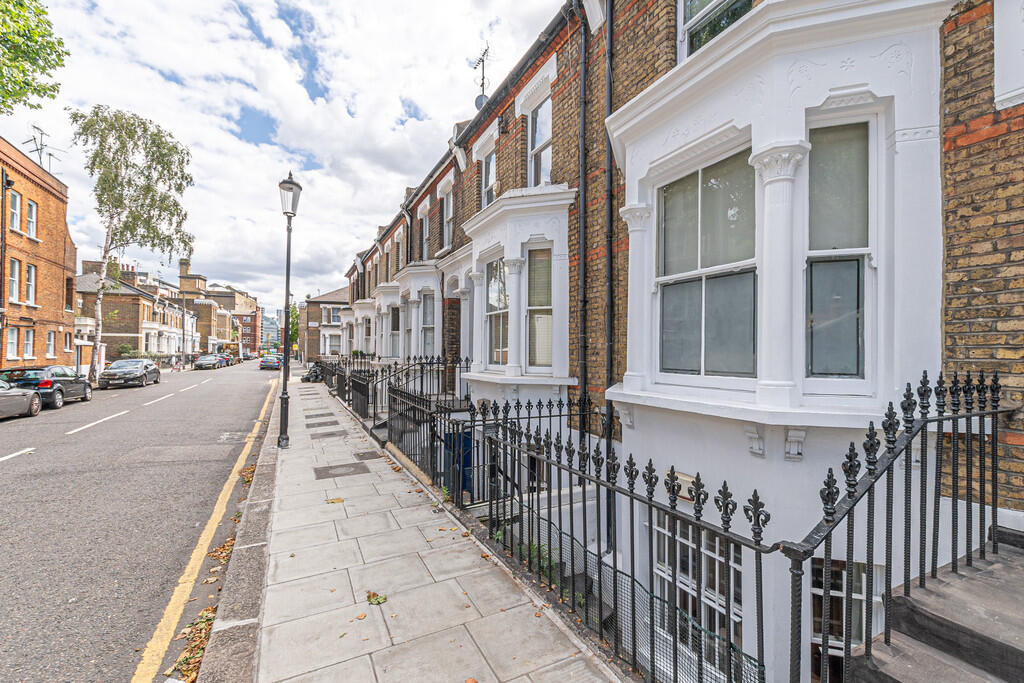 Apartment in London, World's End, Brompton - More