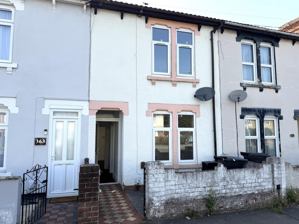 Main image of property: Cricklade Road, Swindon, Wiltshire