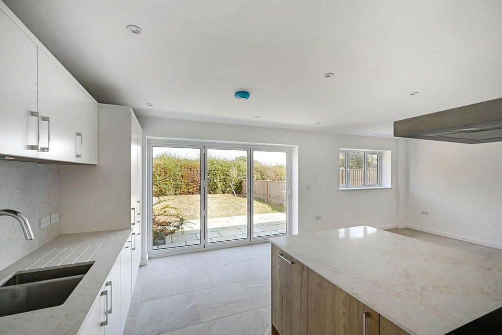 House in Tonbridge - View 3
