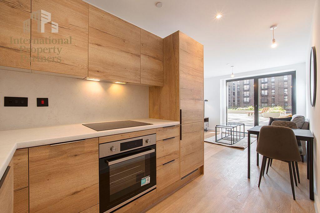 Apartment in Salford, Ordsall - View 5
