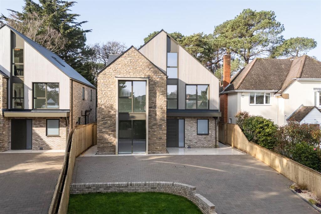 Main image of property: Greenwood Avenue, Lilliput