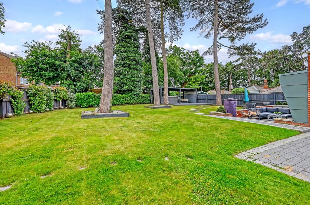 Kensington Way, Brentwood, Essex, CM14 photo 4