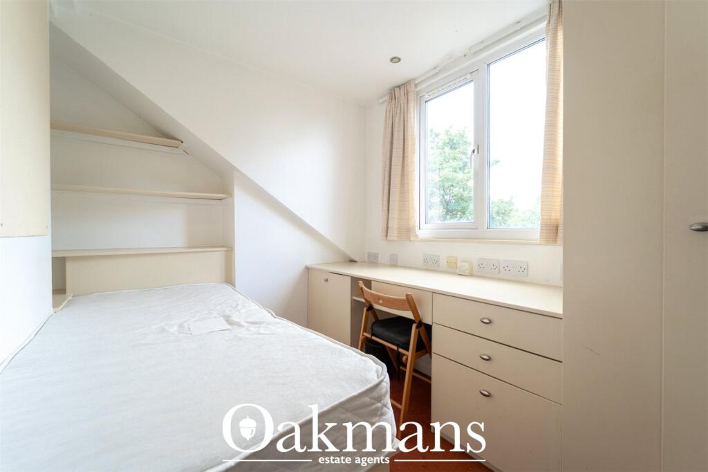 5 bedroom house for rent