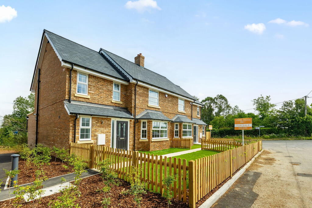 4-bed semi-detached on Spenny Lane, Claygate, Tonbridge, Kent, TN12 9PL, £625,000