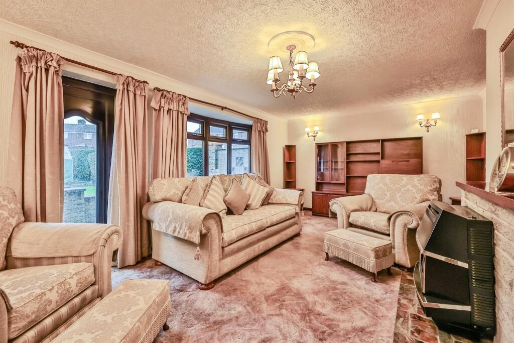 Ladywood Road, ILKESTON photo 5