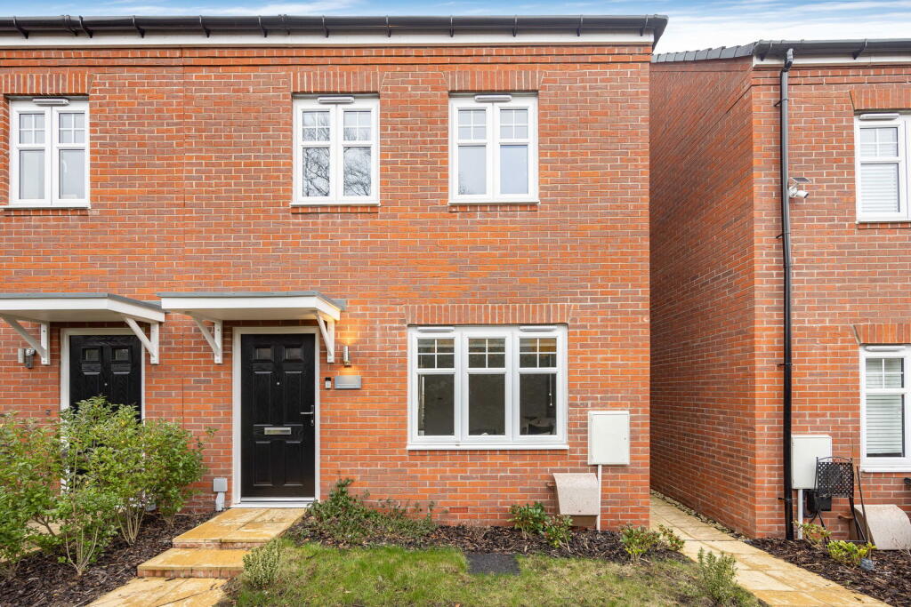 Main image of property: Meadow Brown road, Gloucester, Gloucestershire, GL19 4FA