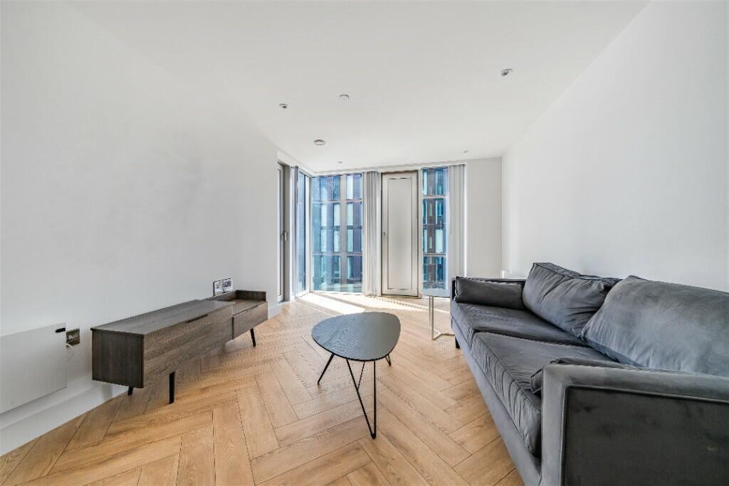 Main image of property: Victoria Residence, M15
