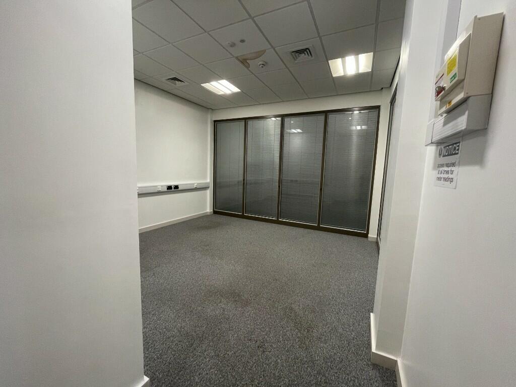 Office M