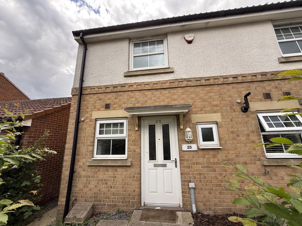 Main image of property: 25 Railway Close, Springwell Gardens, Springwell Village, Tyne & Wear, NE9 7RJ, United Kingdom