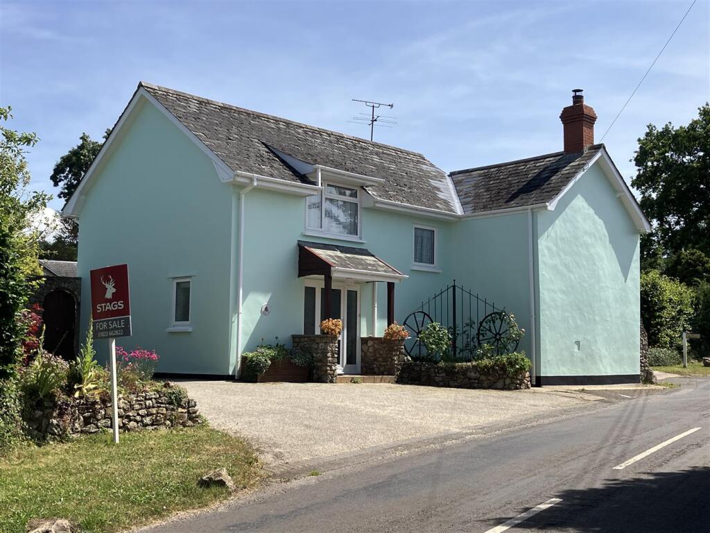 Main image of property: Sampford Moor, Wellington