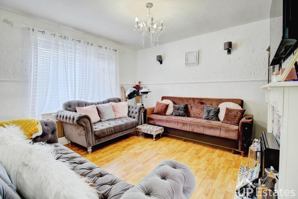 House in Coventry, Ernesford Grange - View 5