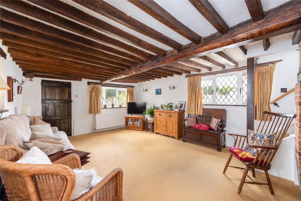 Fort End, Haddenham, Aylesbury, Buckinghamshire, HP17 photo 2