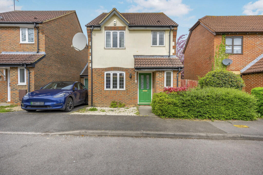 Main image of property: Wallinger Drive, Shenley Brook End, Milton Keynes, MK5