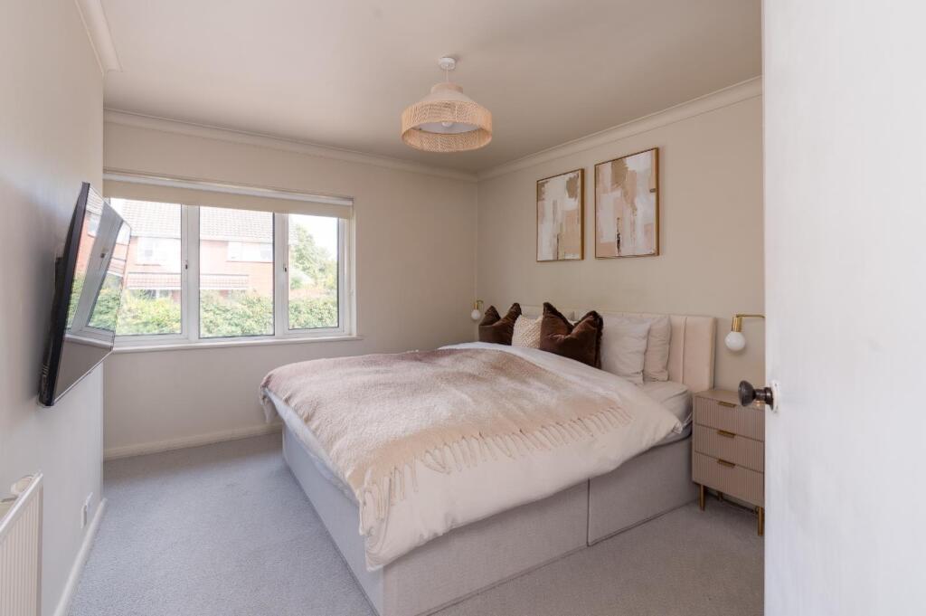 House in Bristol, Blackhorse, Emersons Green - View 4